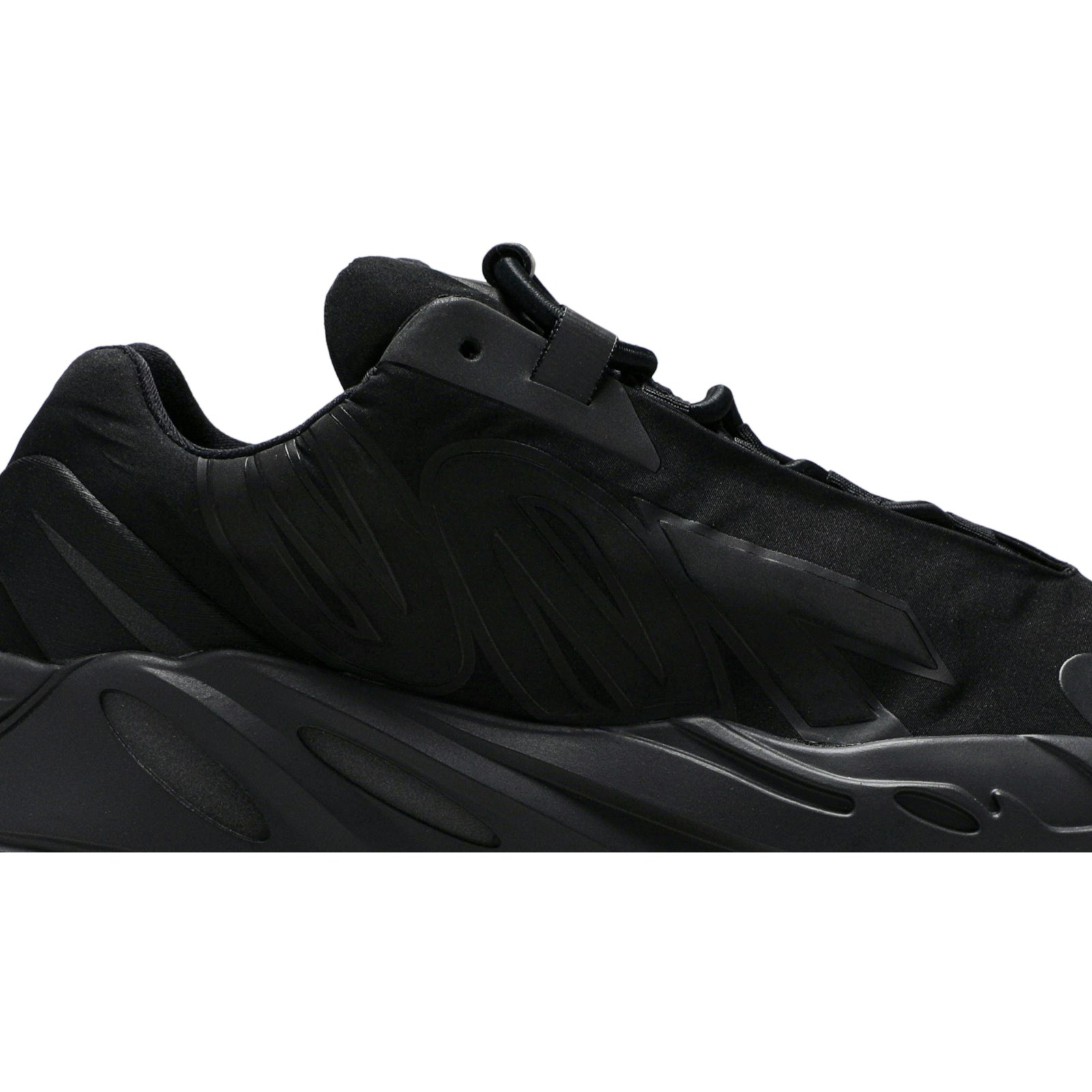 adidas_yeezy_boost_700_mnvn__triple_black__fv4440_1_33778.jpeg