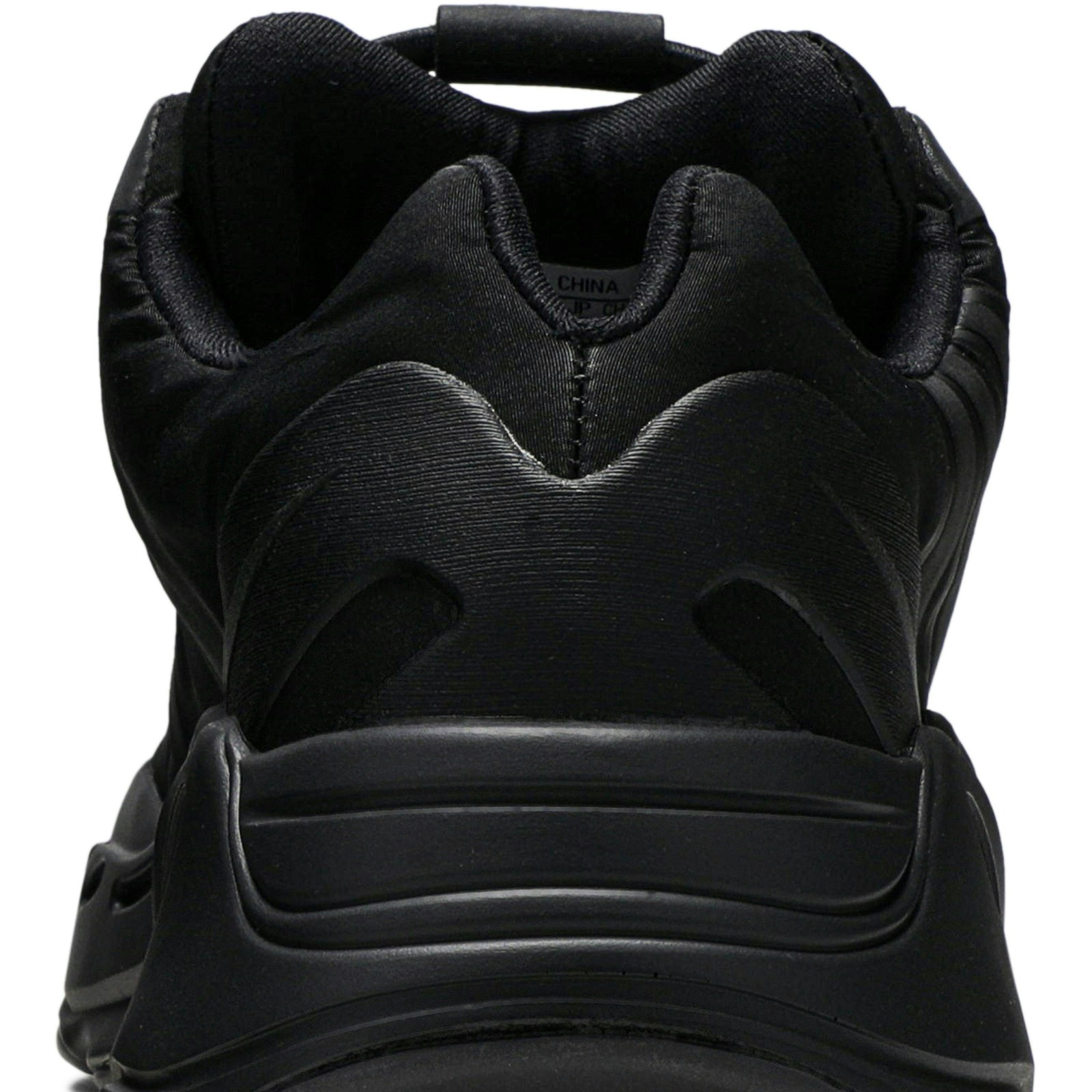 adidas_yeezy_boost_700_mnvn__triple_black__fv4440_6_33778.jpeg