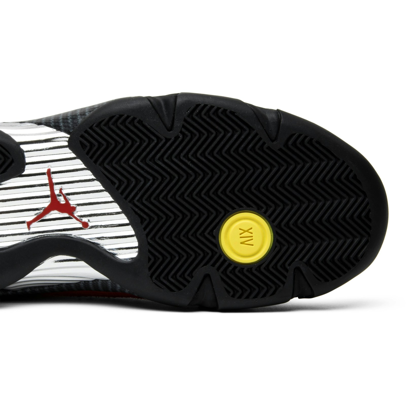 air_jordan_14_retro__ferrari__654459_670_4_64214.jpeg