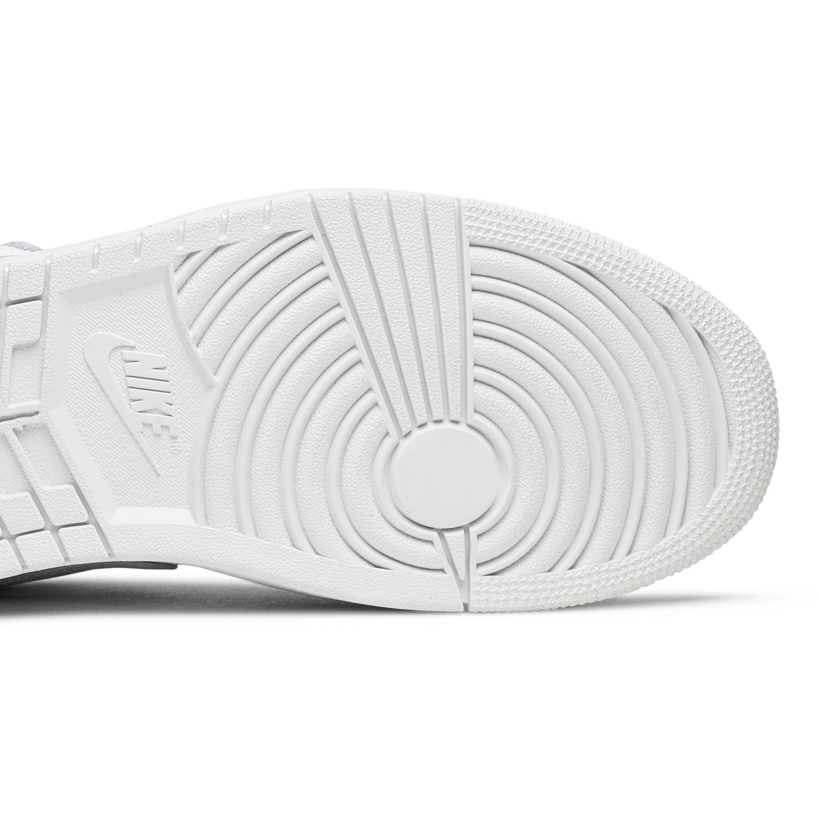 air_jordan_1_low__paris__cv3043_100_4_91955.jpeg