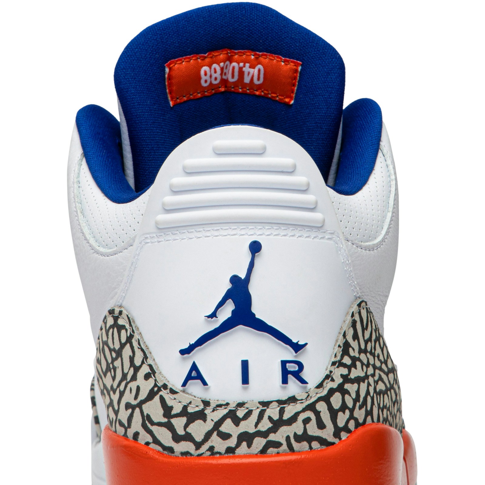 air_jordan_3_retro__knicks__136064_148_6_68109.jpeg
