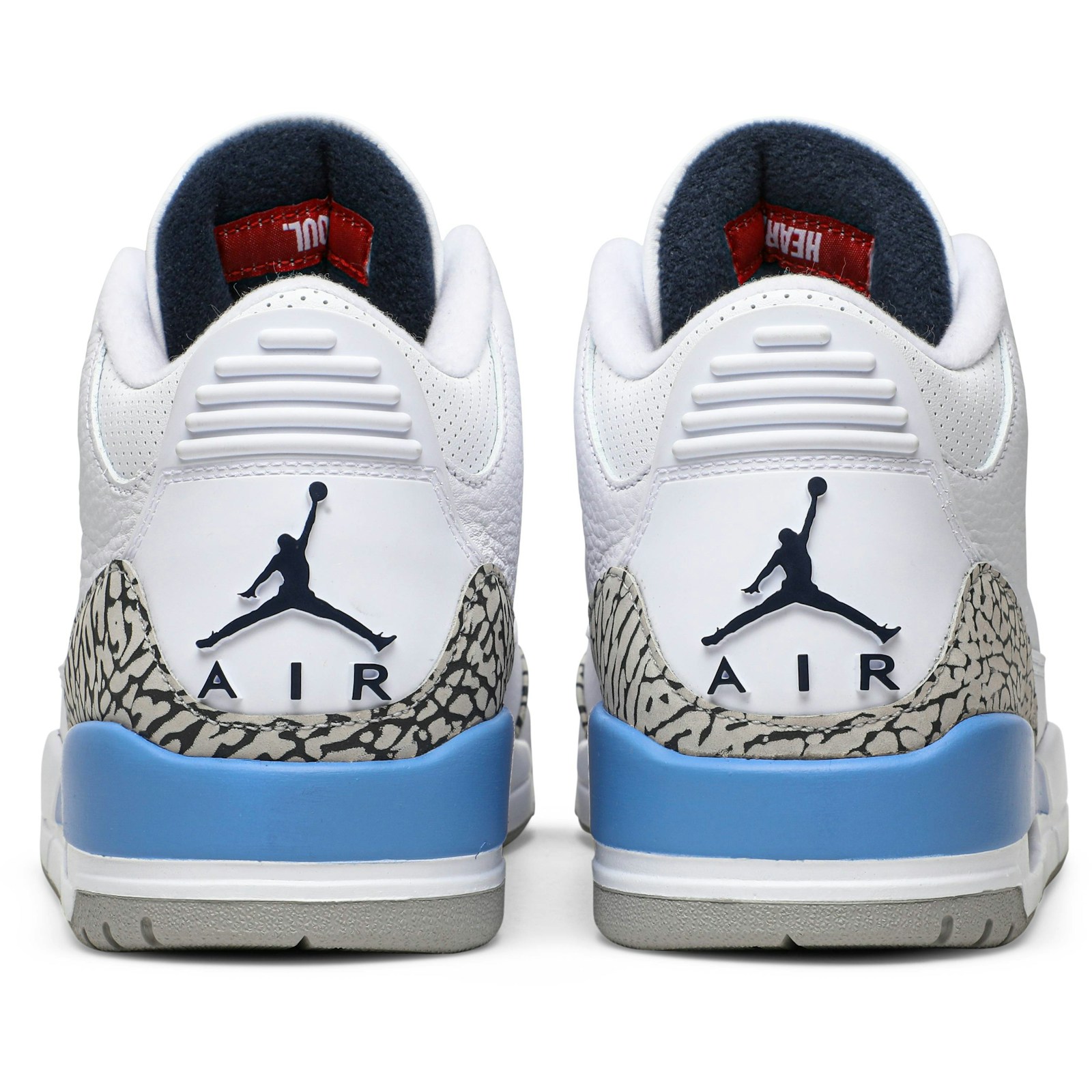 air_jordan_3_retro__unc__ct8532_104_5_55761.jpeg