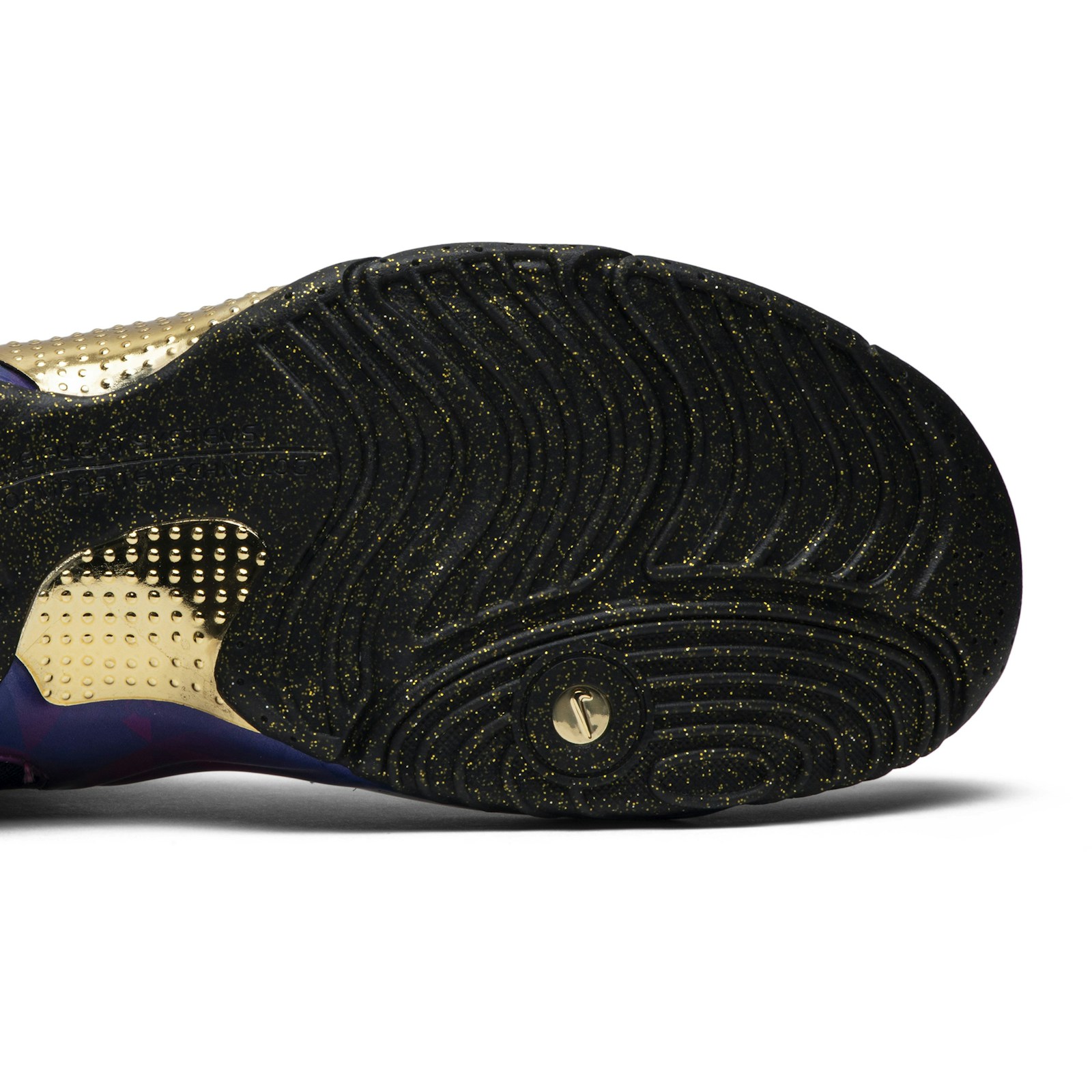 nike_air_flightposite_one__chinese_new_year__bv664_4_66725.jpeg