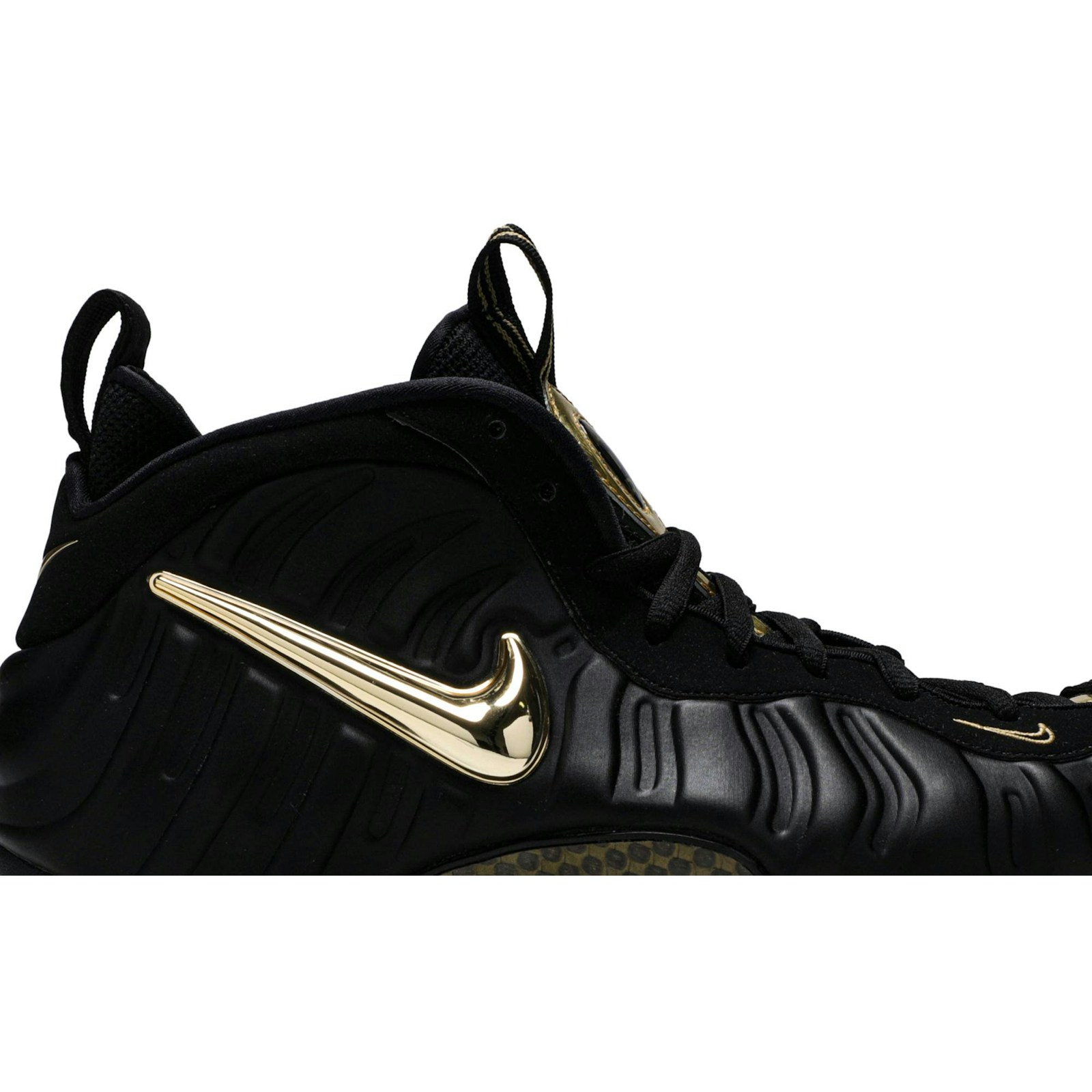 nike_air_foamposite_pro__black_metallic_gold__6240_1_13360.jpeg