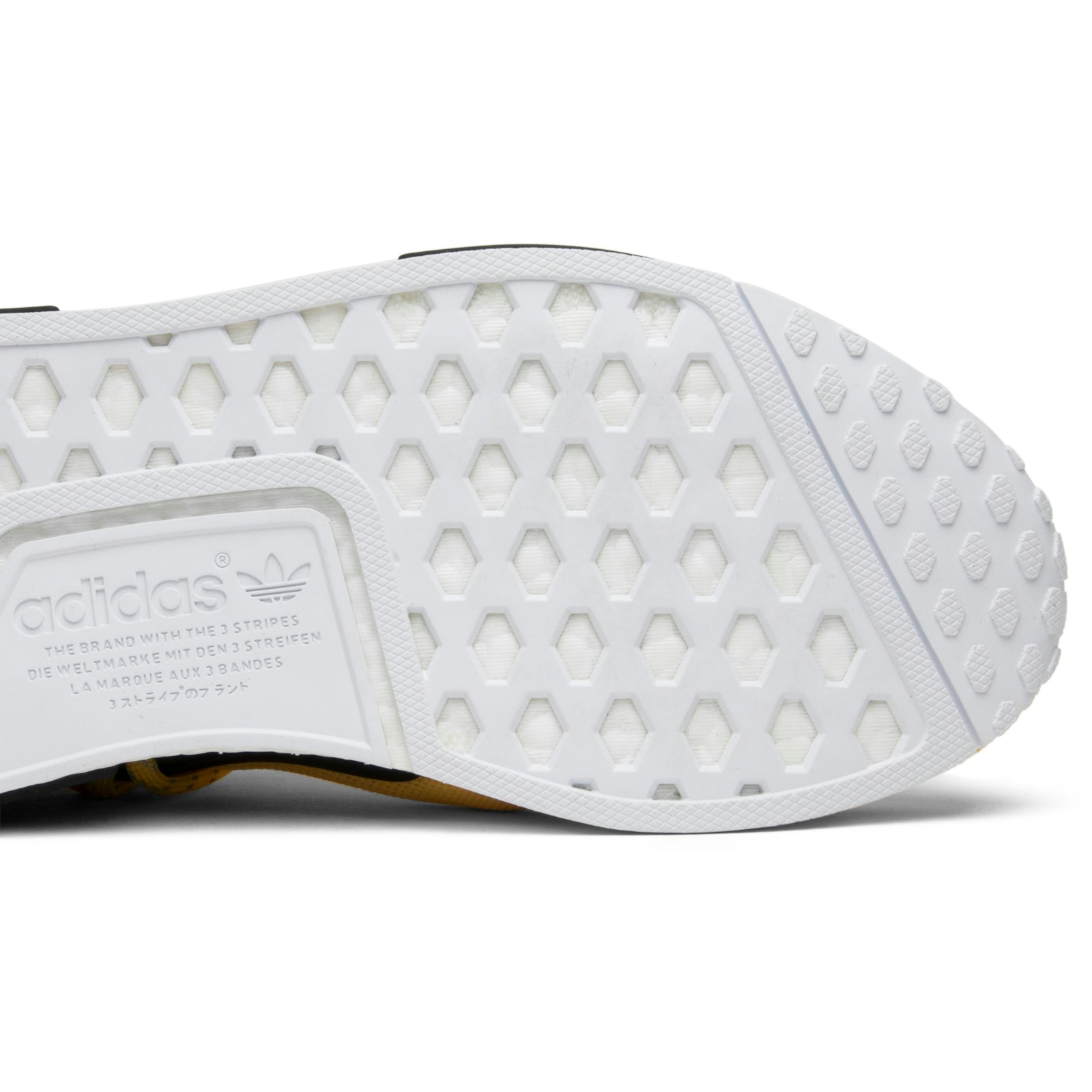 pharrell_williams_x_adidas_nmd_human_race__yellow__4_42156.jpeg