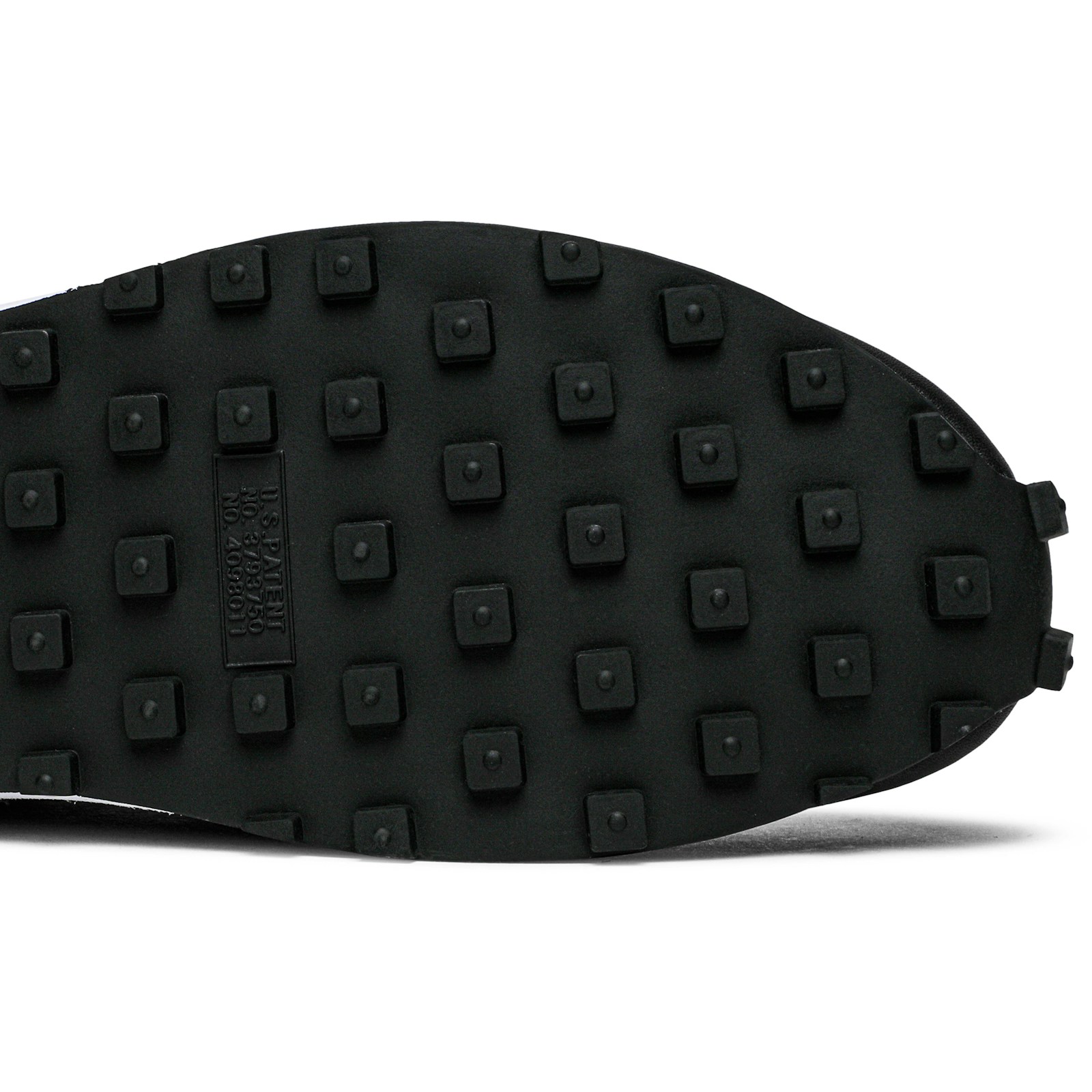 sacai_x_nike_ldwaffle__black_nylon__bv0073_002_4_41643.jpeg