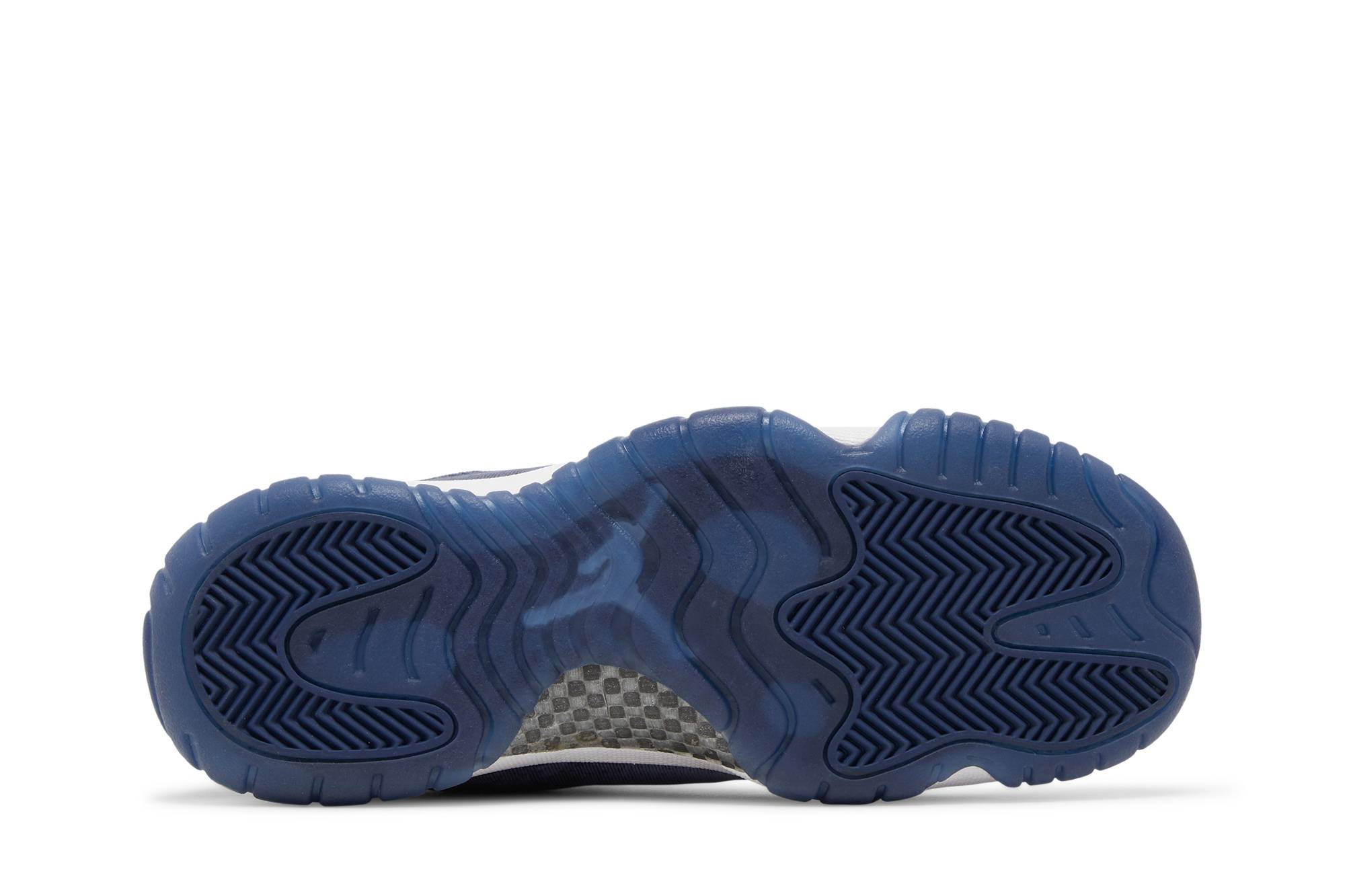 women__air_jordan_11_velvet__midnight_navy__ar071_3_12385.jpeg