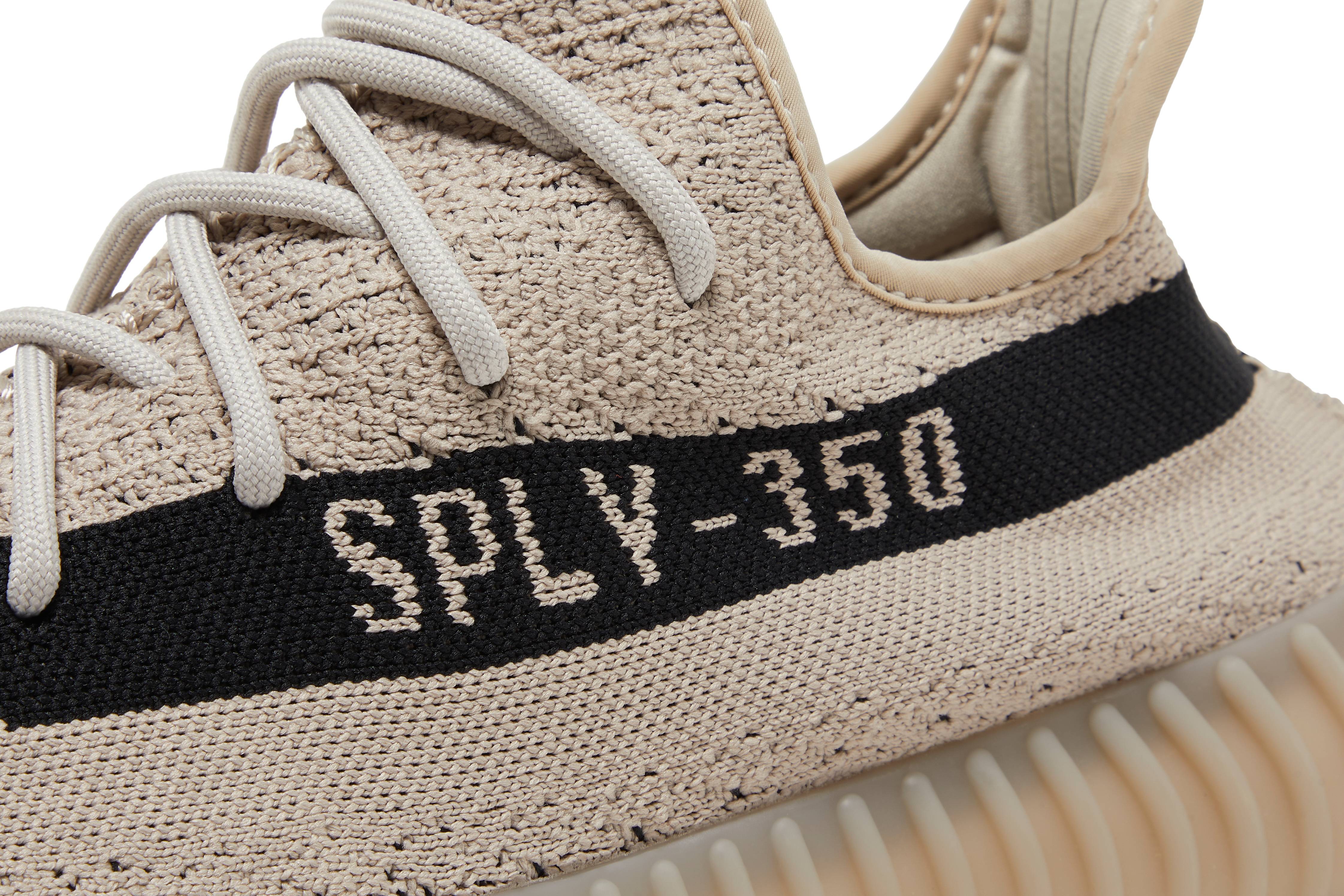 adidas Yeezy Boost 350 V2 ‘Beige Black’ HP7870