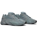 adidas_yeezy_boost_700_v2__hospital_blue__fv8424_0_32263.jpeg