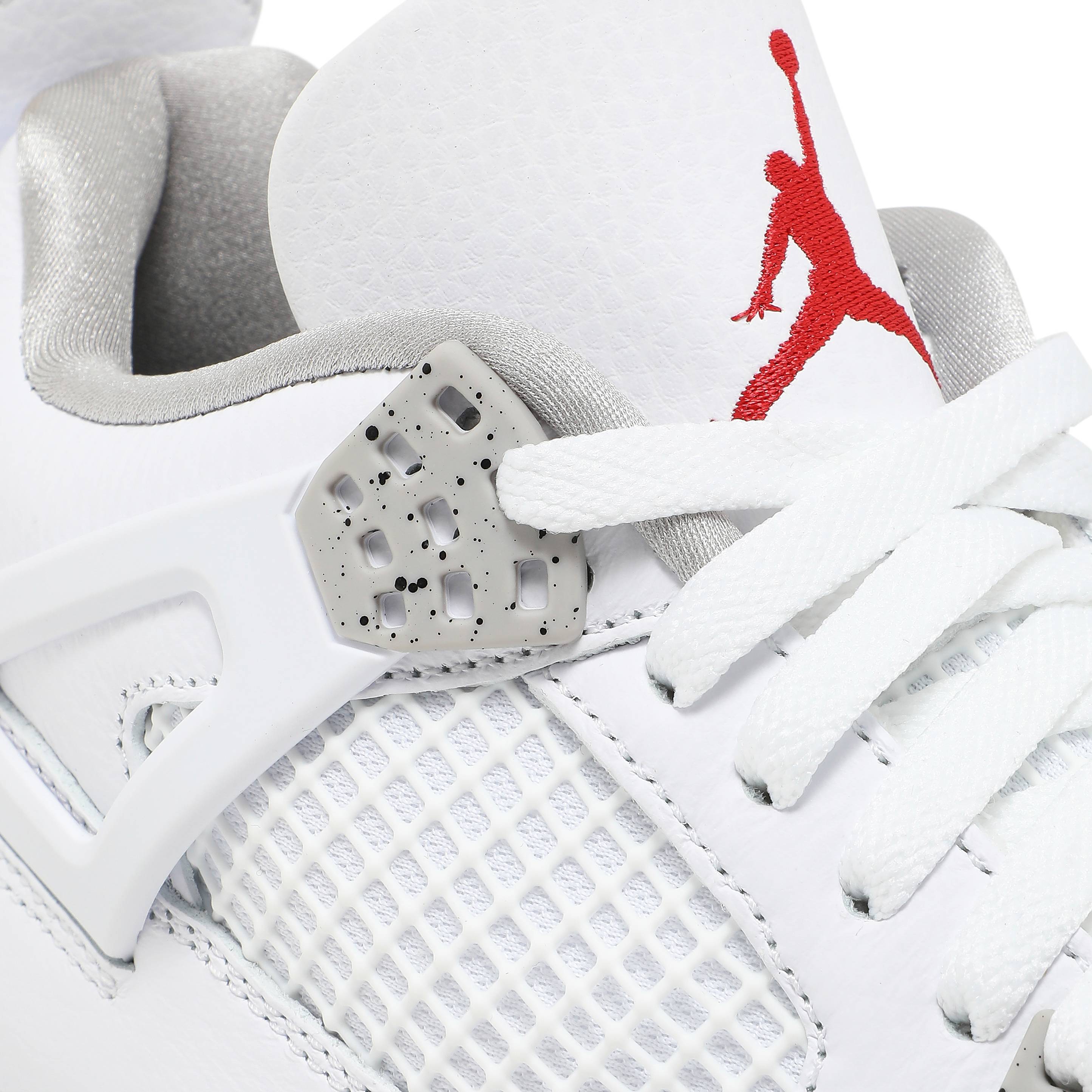 Air Jordan 4 Retro ‘White Oreo’ CT8527-100