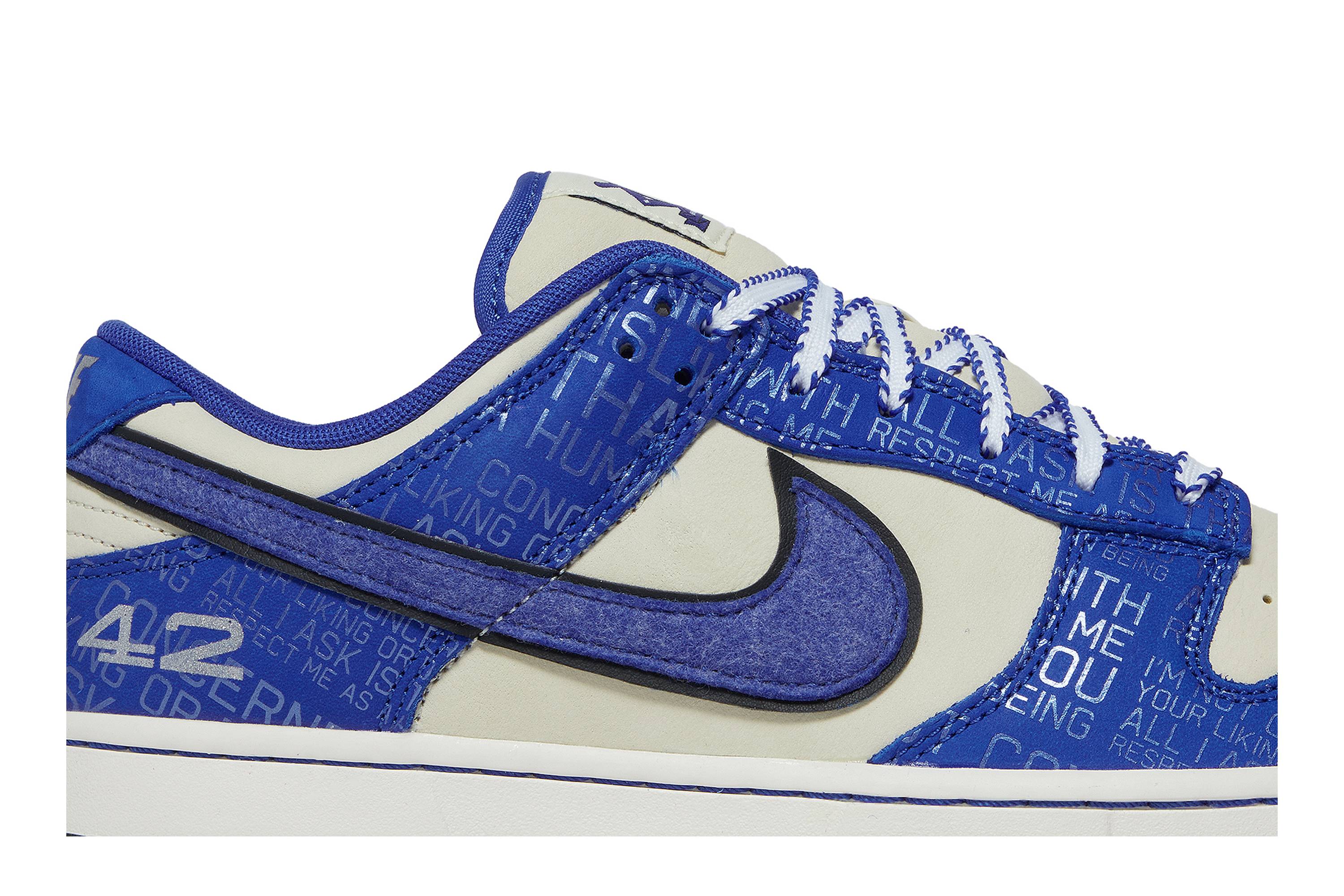 Nike Dunk Low ‘Jackie Robinson’ DV2122-400